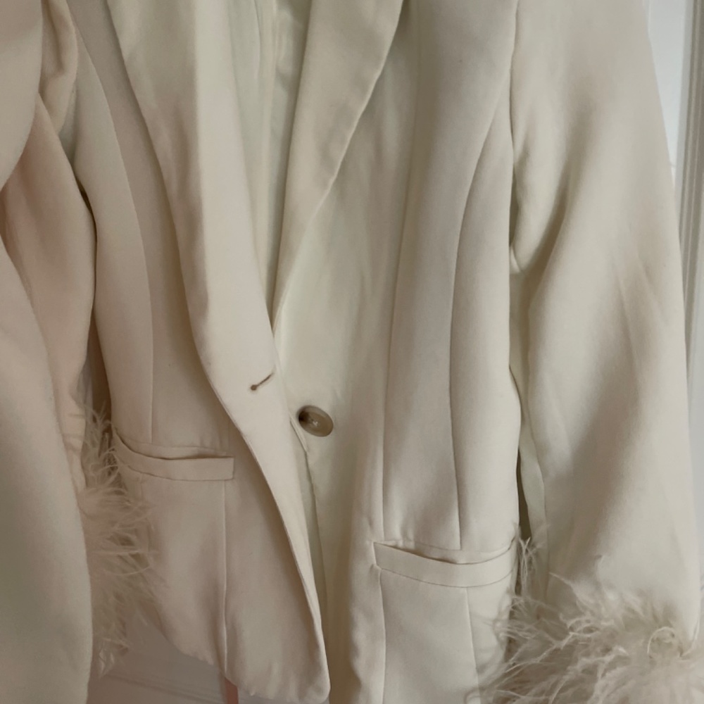 House of CB IMAN Ivory Blazer and FAE Pants (Suit) - Picture 3 of 6